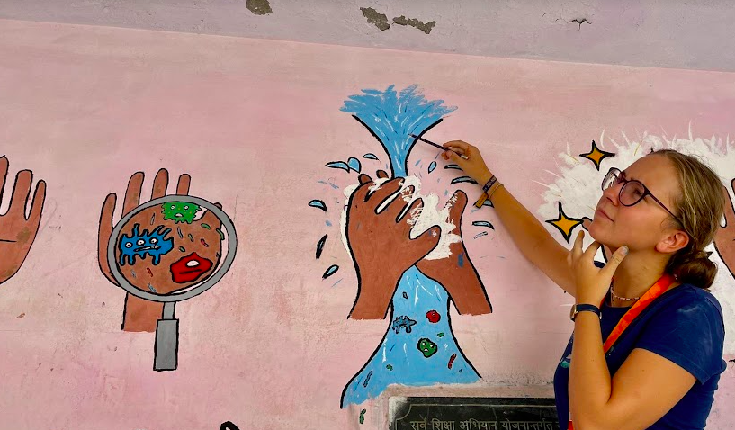 tour-listing-details-slide