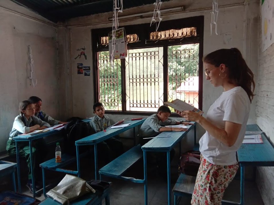 tour-listing-details-slide