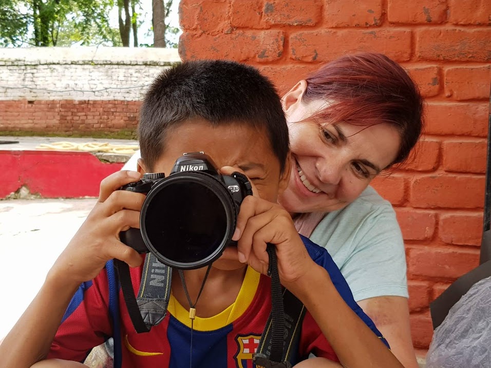 tour-listing-details-slide