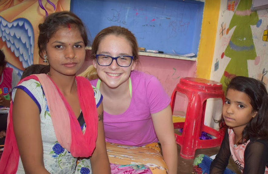 tour-listing-details-slide